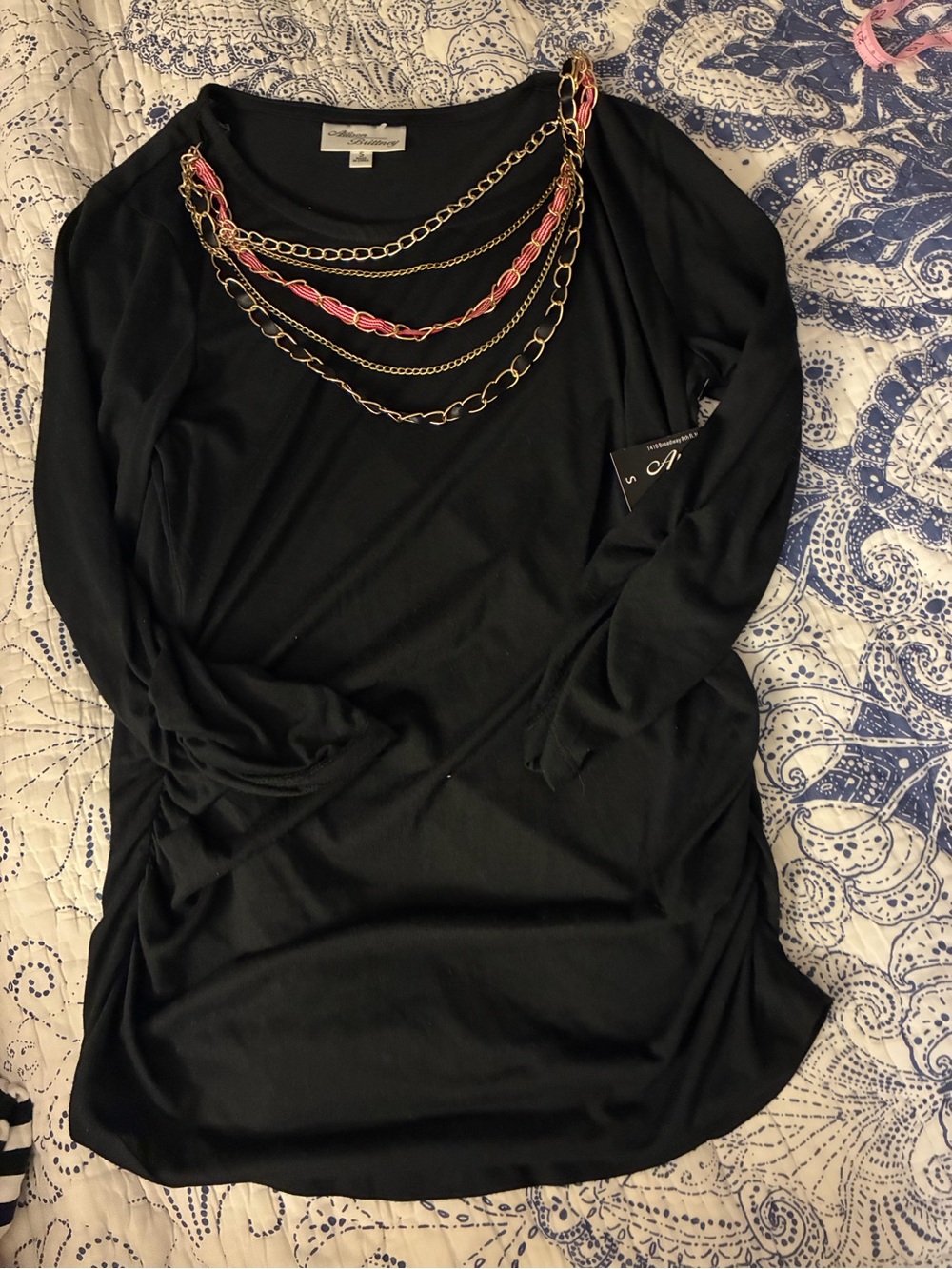 Black Long-Sleeve Chain-Trim Top - NWT - size small